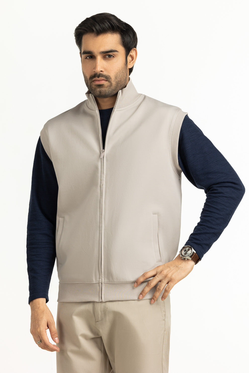 Regular Fit Knitted Vest MN-KNV-WS25-003