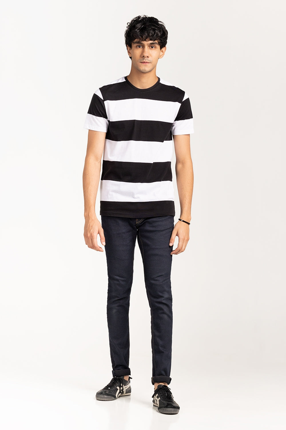 Black-White Urban T-Shirt YD-URB-TEE-D17-04