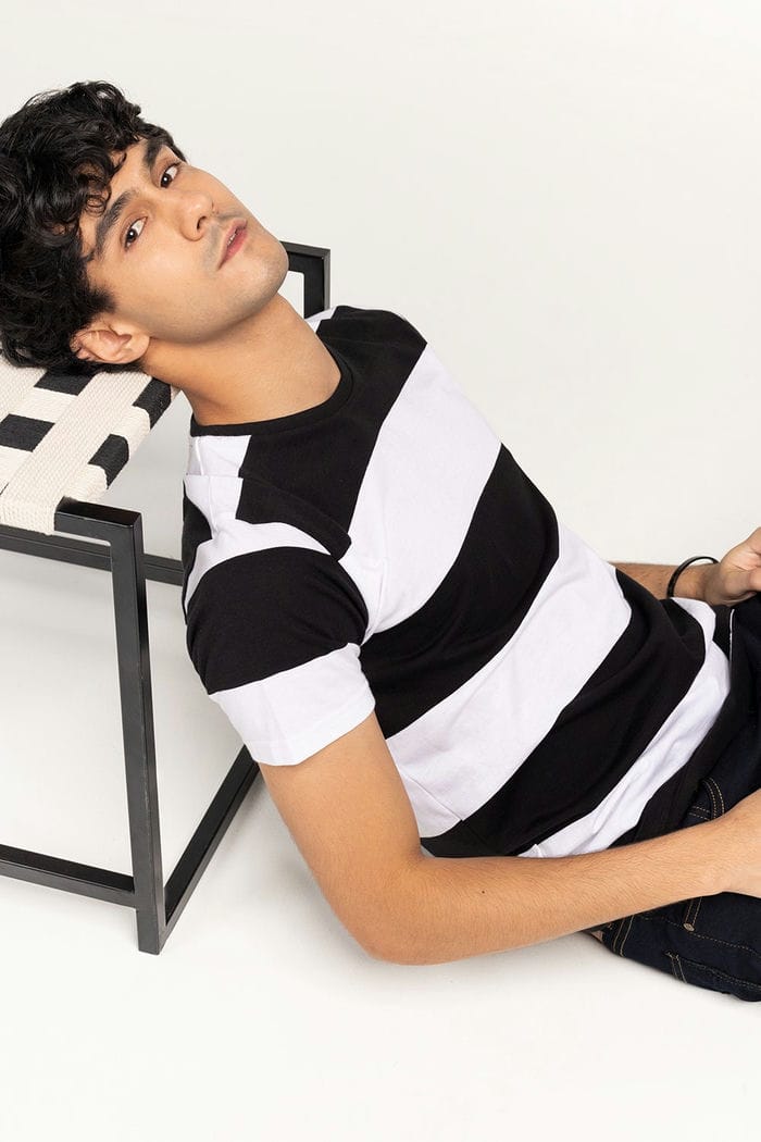 Black-White Urban T-Shirt YD-URB-TEE-D17-04