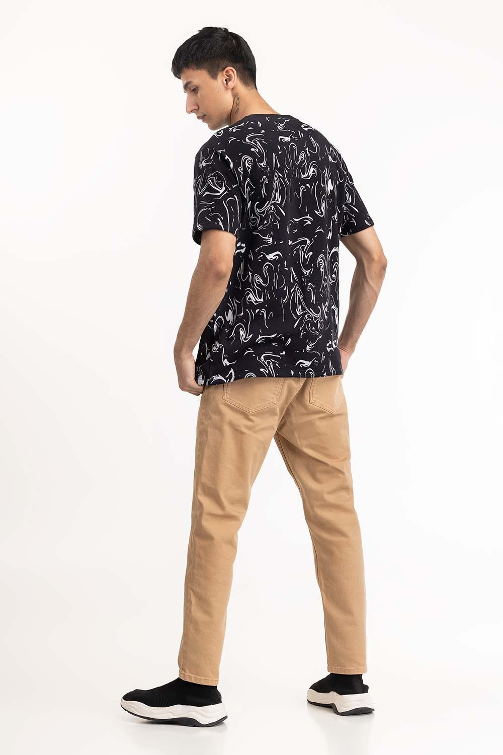 Black Abstract Print T-Shirt 224-113-037