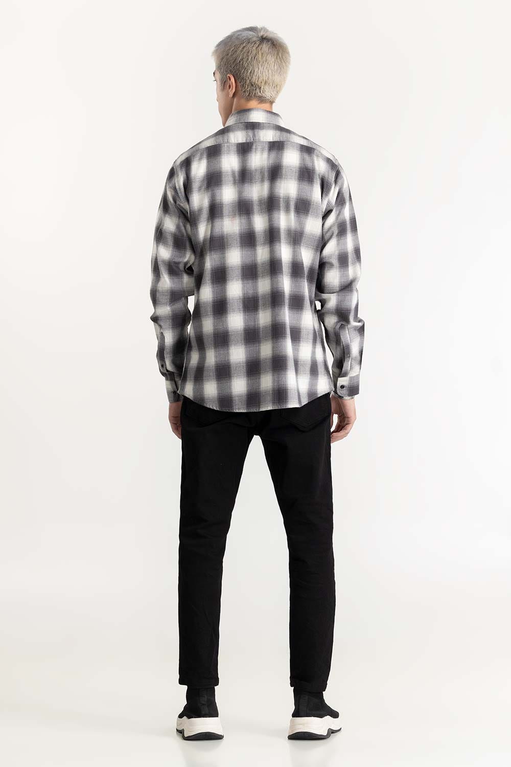 Black and White Checkered Button Down Shirt 224-117-018