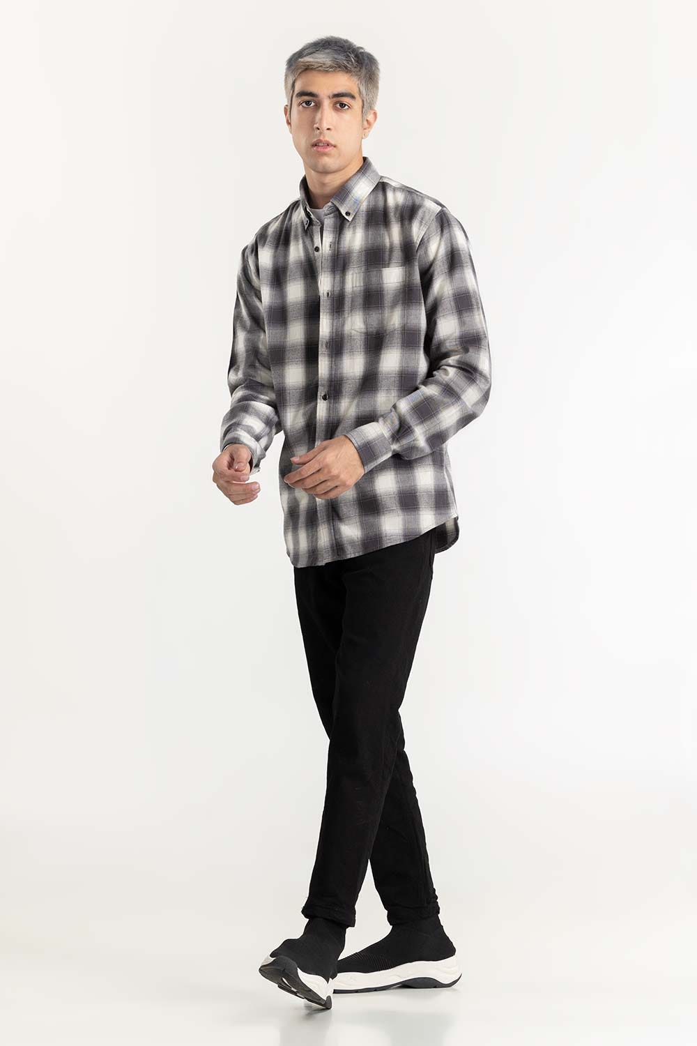 Black and White Checkered Button Down Shirt 224-117-018