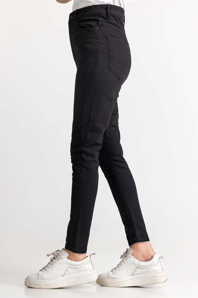 Black Basic Denim Jeans WM-JNS-SS24-001