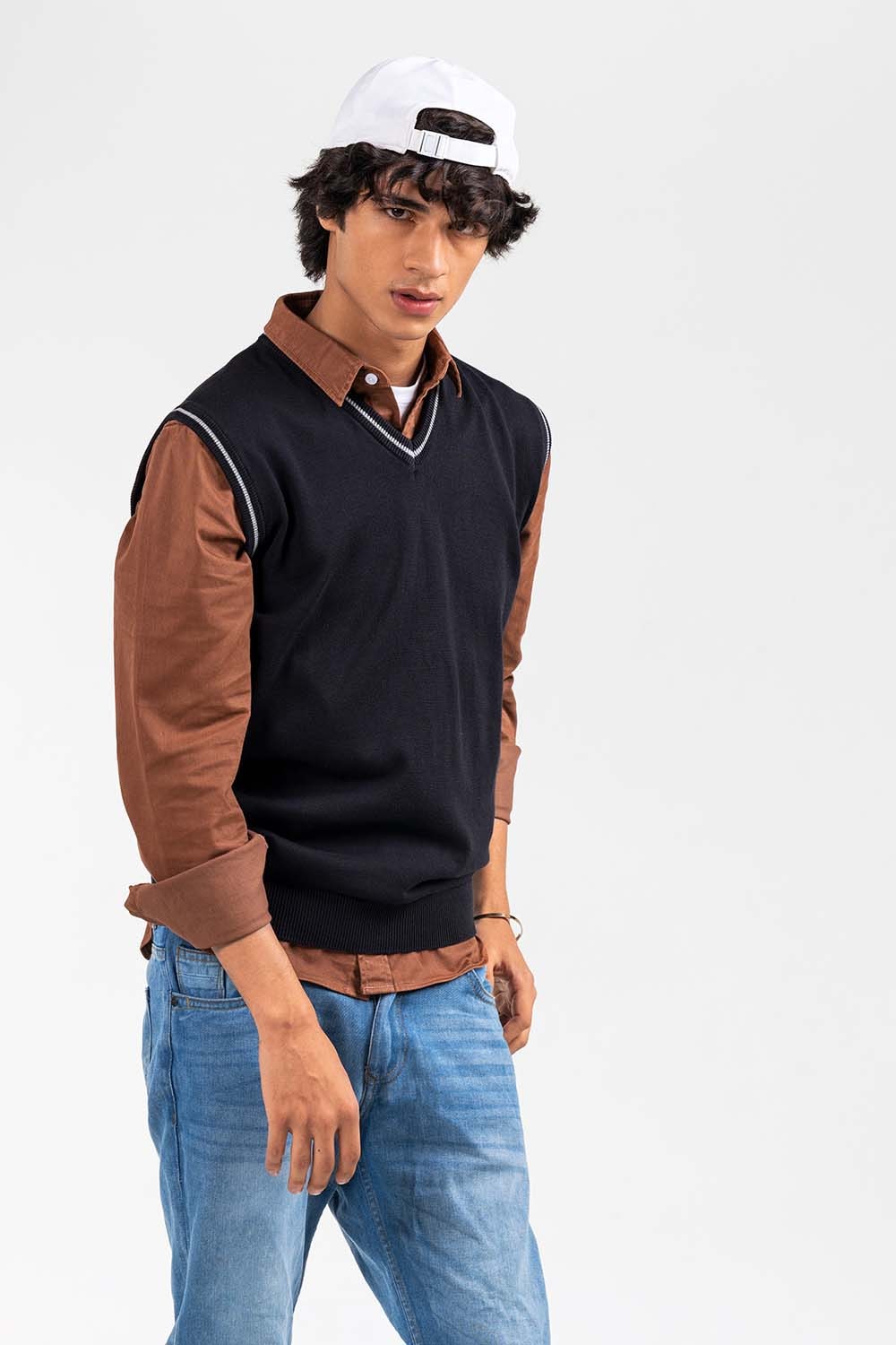 Black Basic Sweater SL-SWT-D22-05