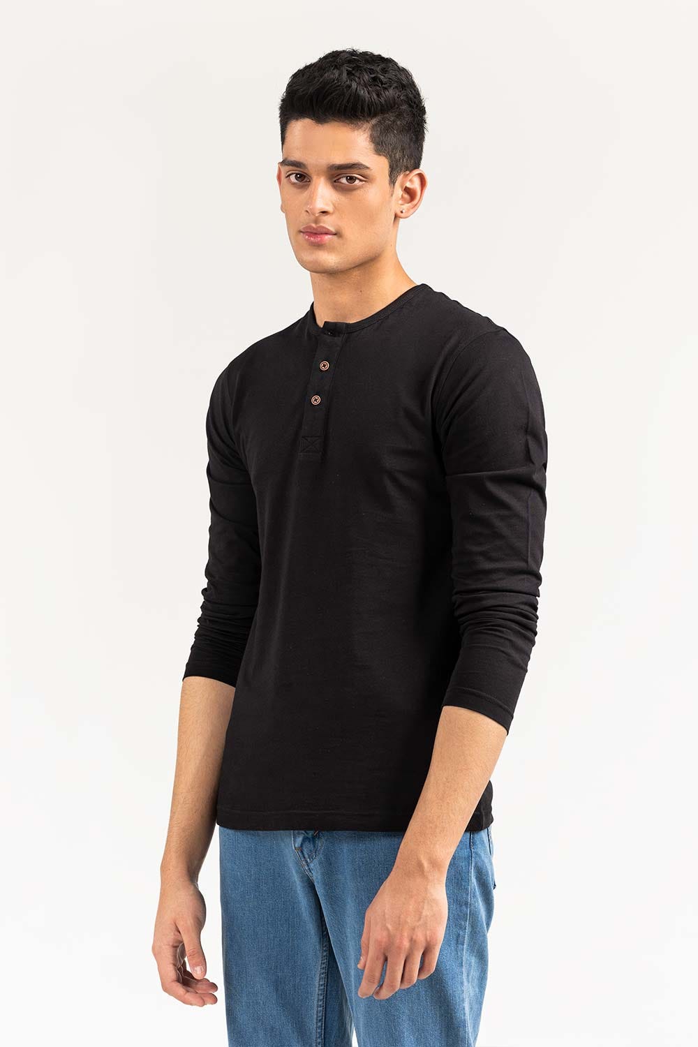 Black Basic T-Shirt FS-HEN-SIG-D024