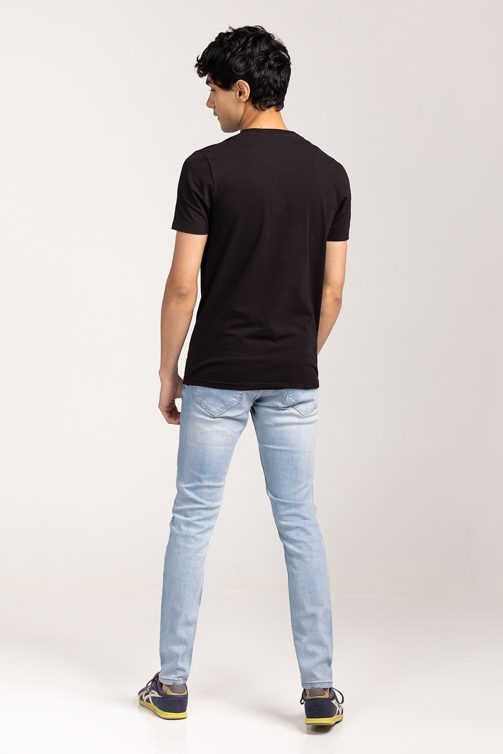 Black Basic T-Shirt JVN-SIG-D038