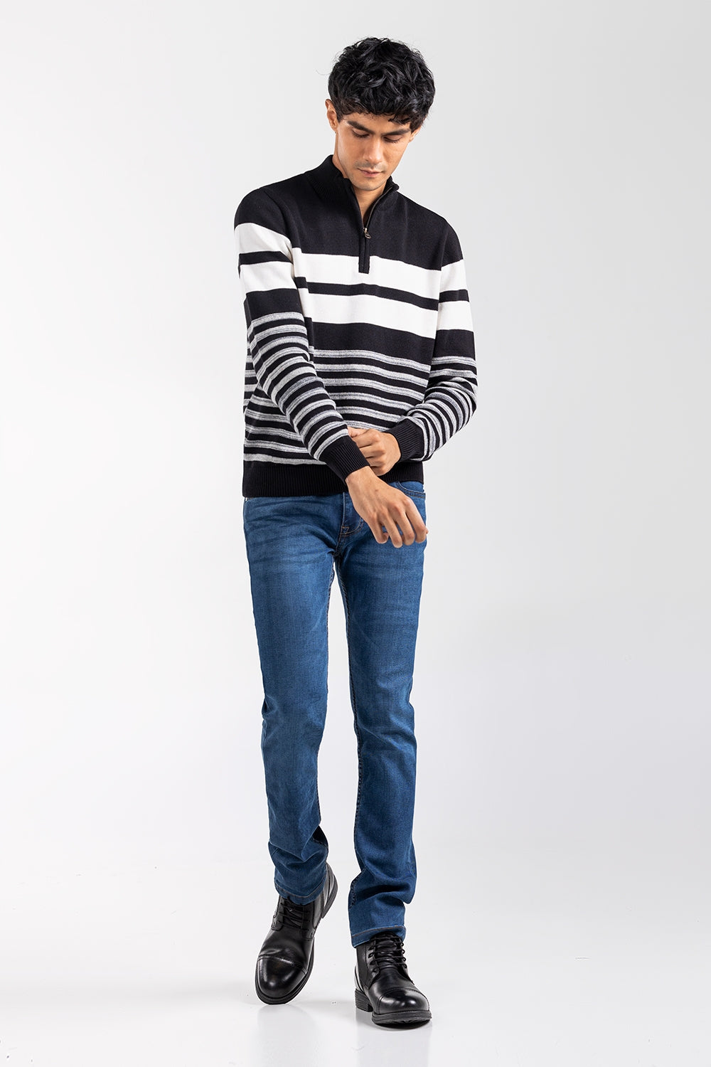 Black Fashion Sweater FS-SWT-FD-373-01