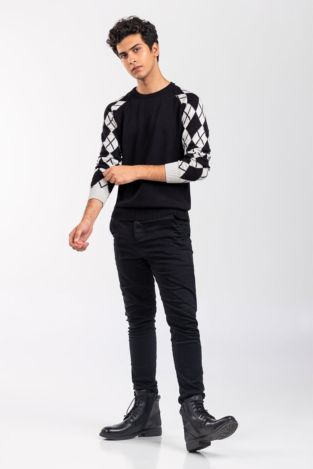 Black Fashion Sweater FS-SWT-FD-374-01