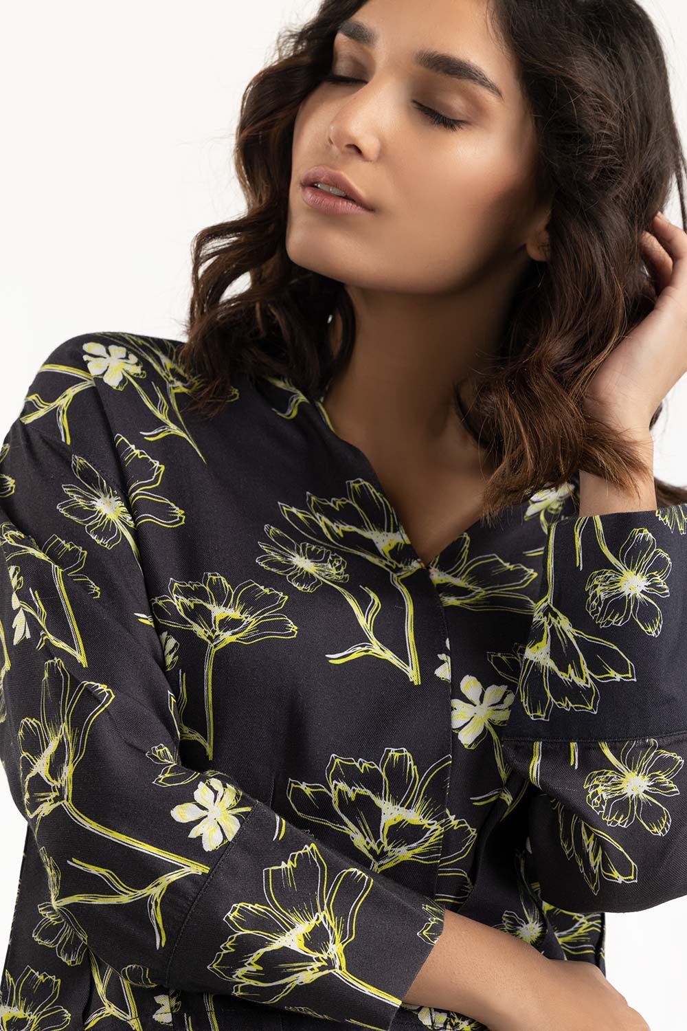 Black Floral Top 224-217-022