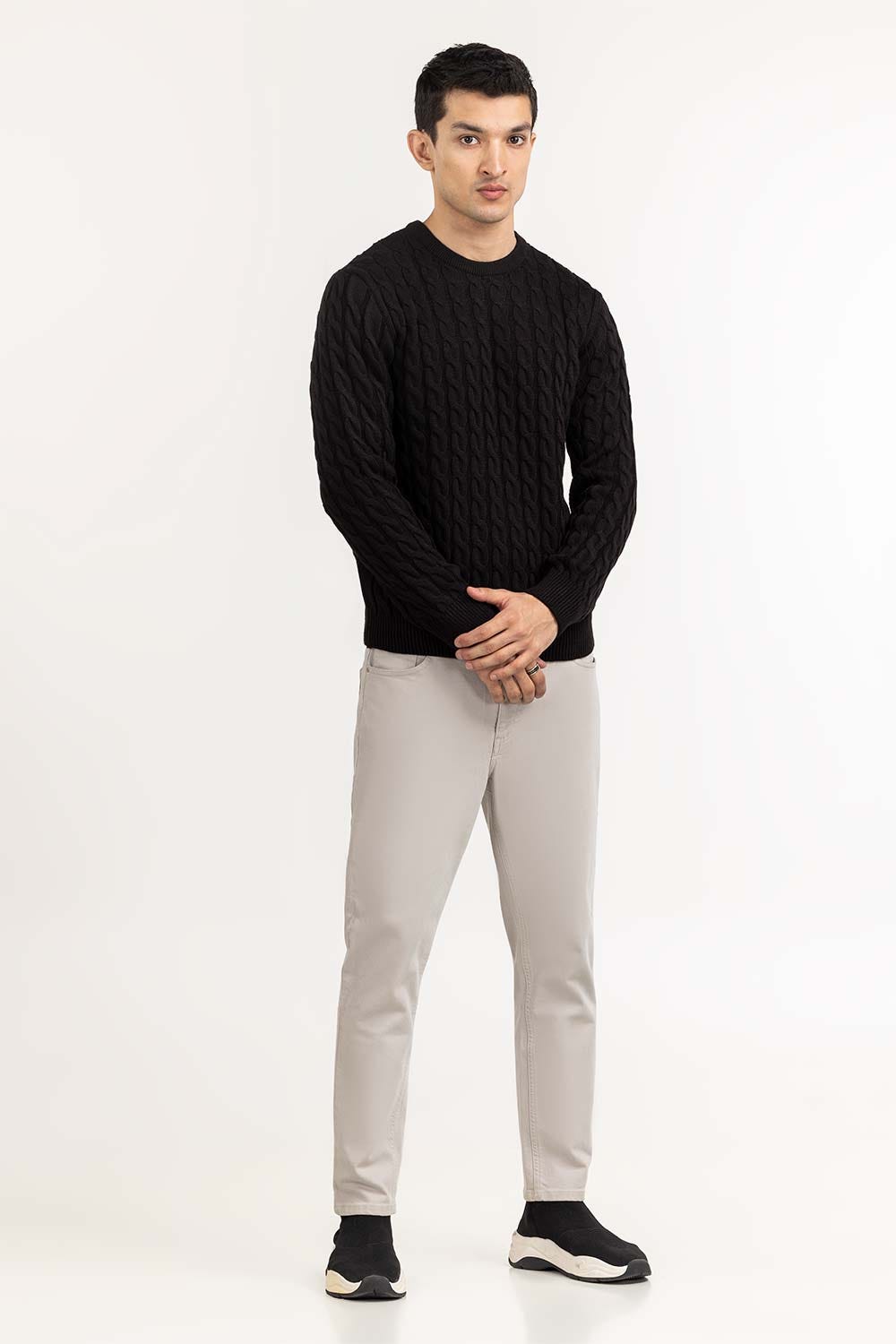 Black Knitted Regular Sweater 224-111-022