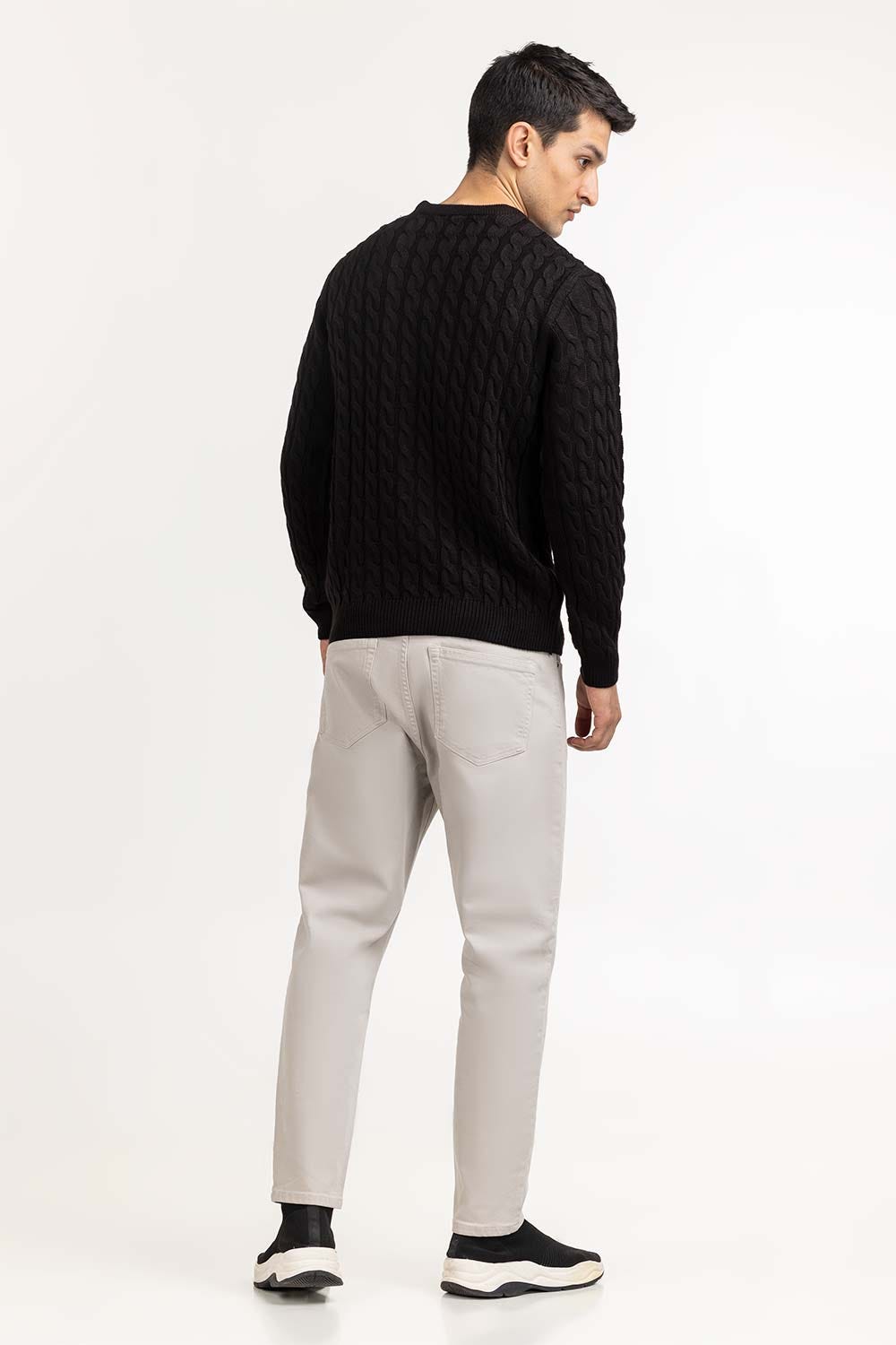 Black Knitted Regular Sweater 224-111-022