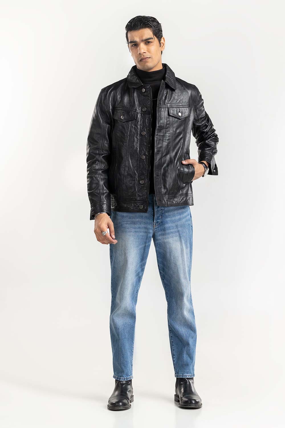 Black Leather Trucker Jacket JKT-LTH22-047