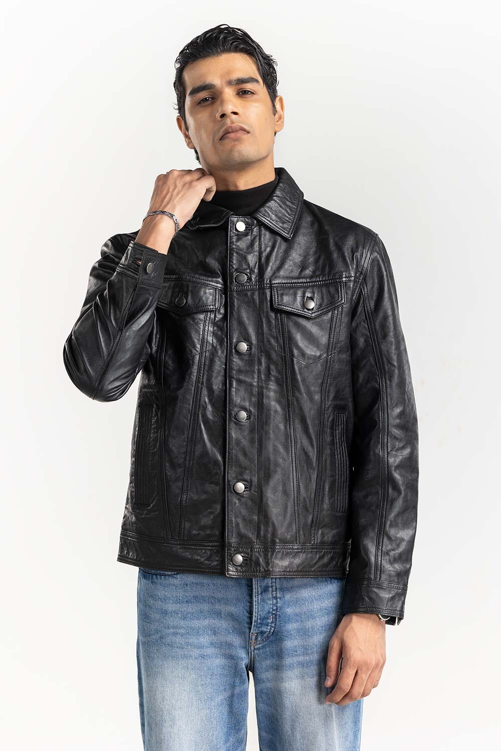 Black Leather Trucker Jacket JKT-LTH22-047