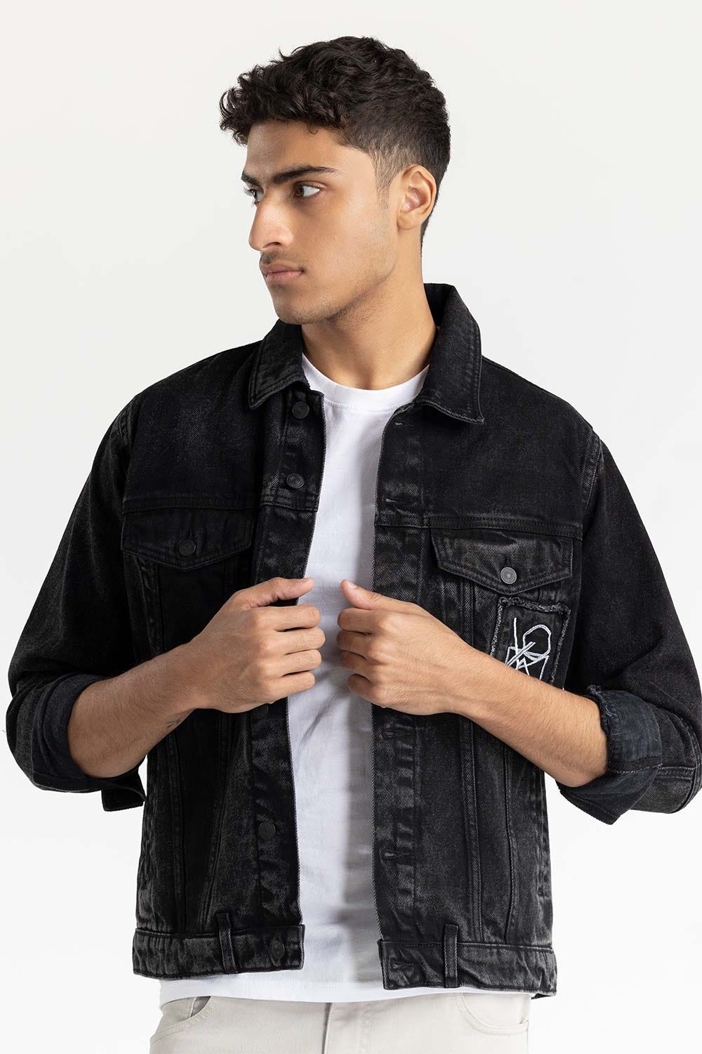 Patch Black Denim Jacket 224-110-030