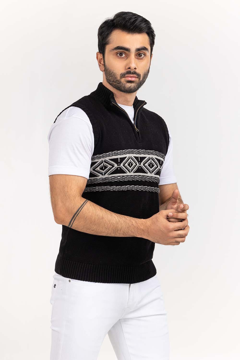 Black Navajo Mock Neck Half Zip Sleeveless Sweater SWT-FSLMNZ22-172