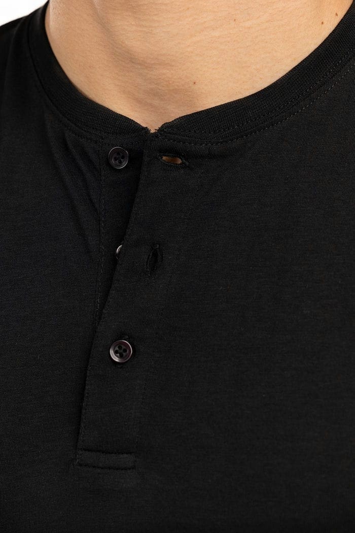 Black T-Shirt HS-HEN-SIG-D011