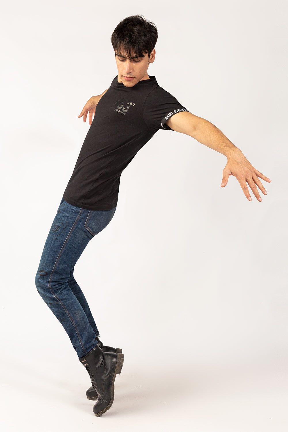 Black T-shirt JGP-URB-D231