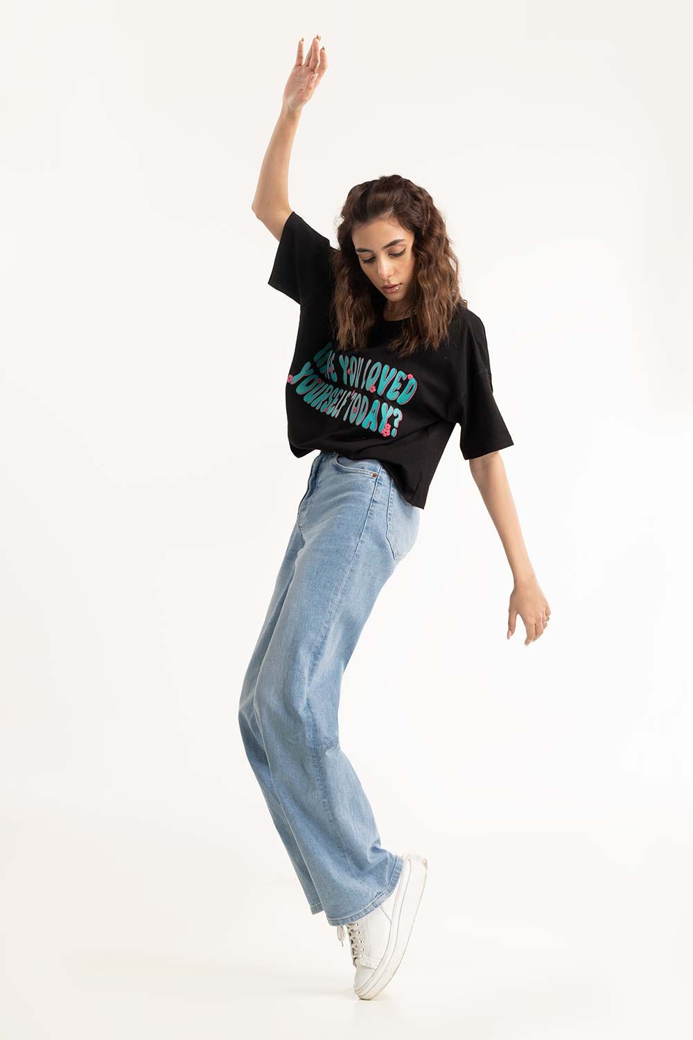 Black T-shirt 224-213-010