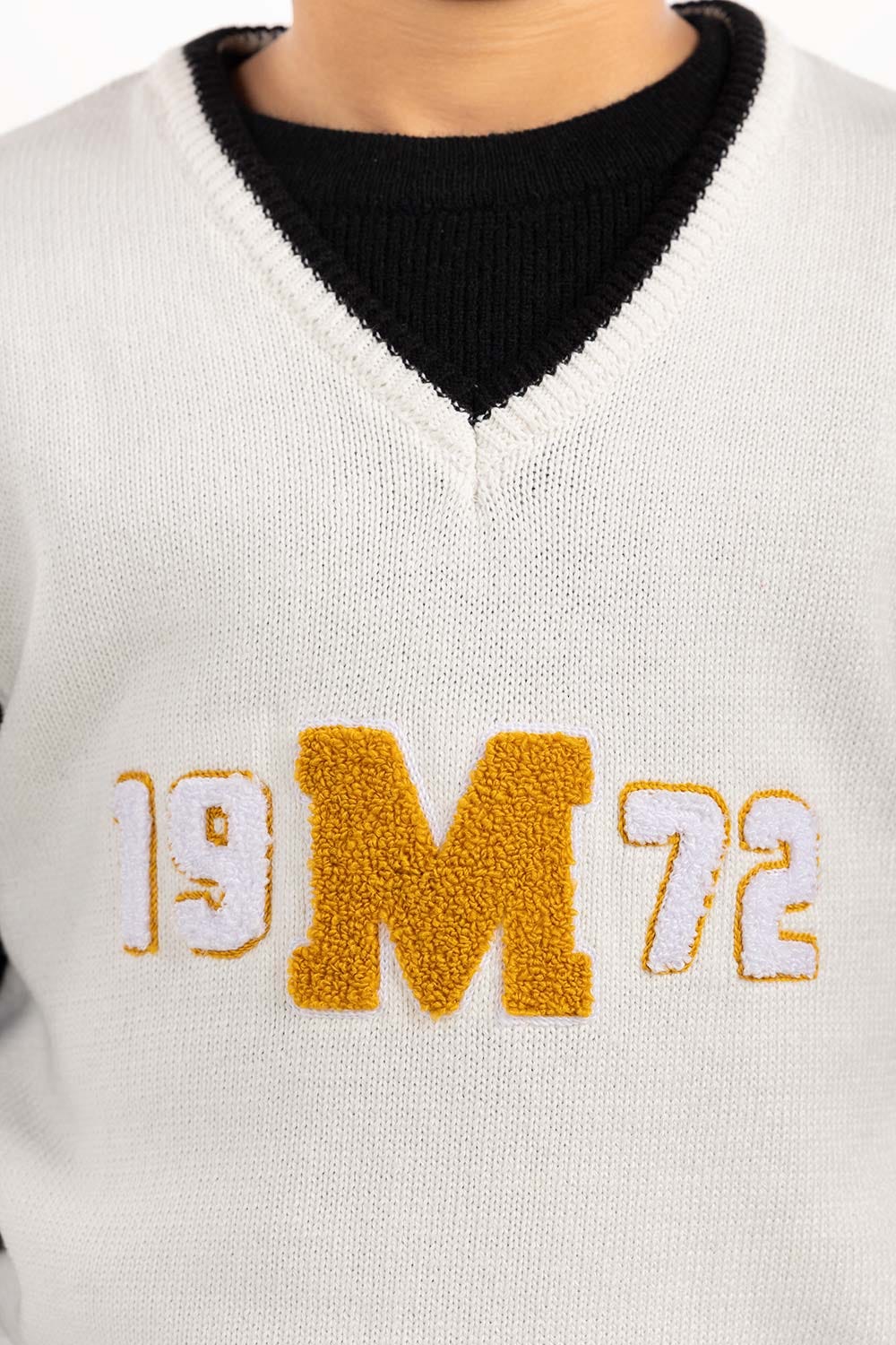 Junior Boy Black V Neck Sweater 224-311-039