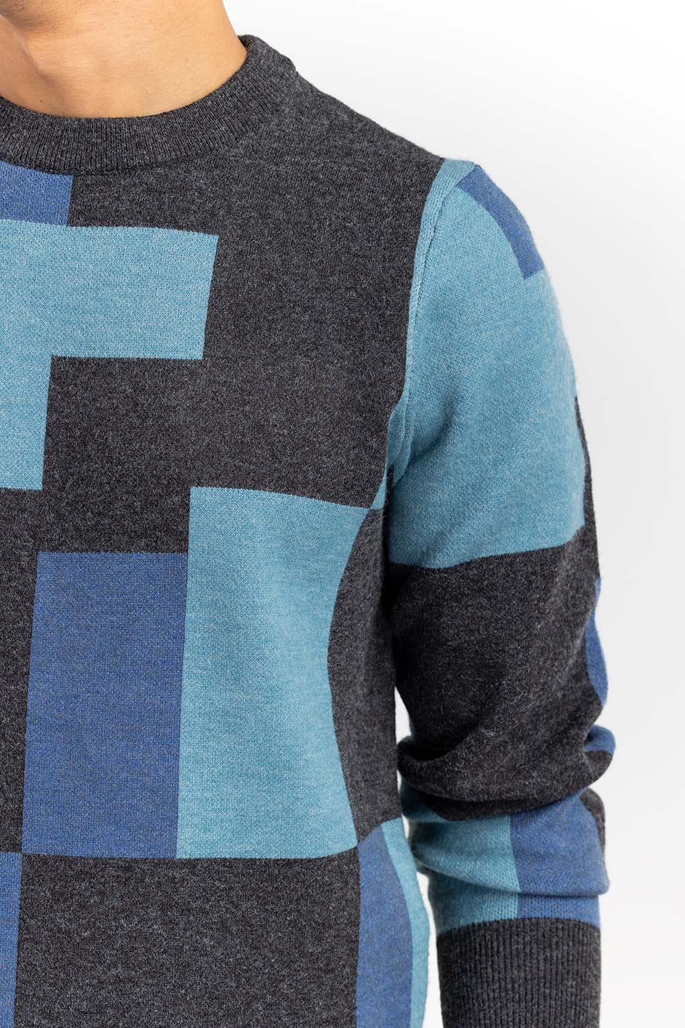 Blue Color Block Crew Neck Sweater SWT-FFSCN22-264
