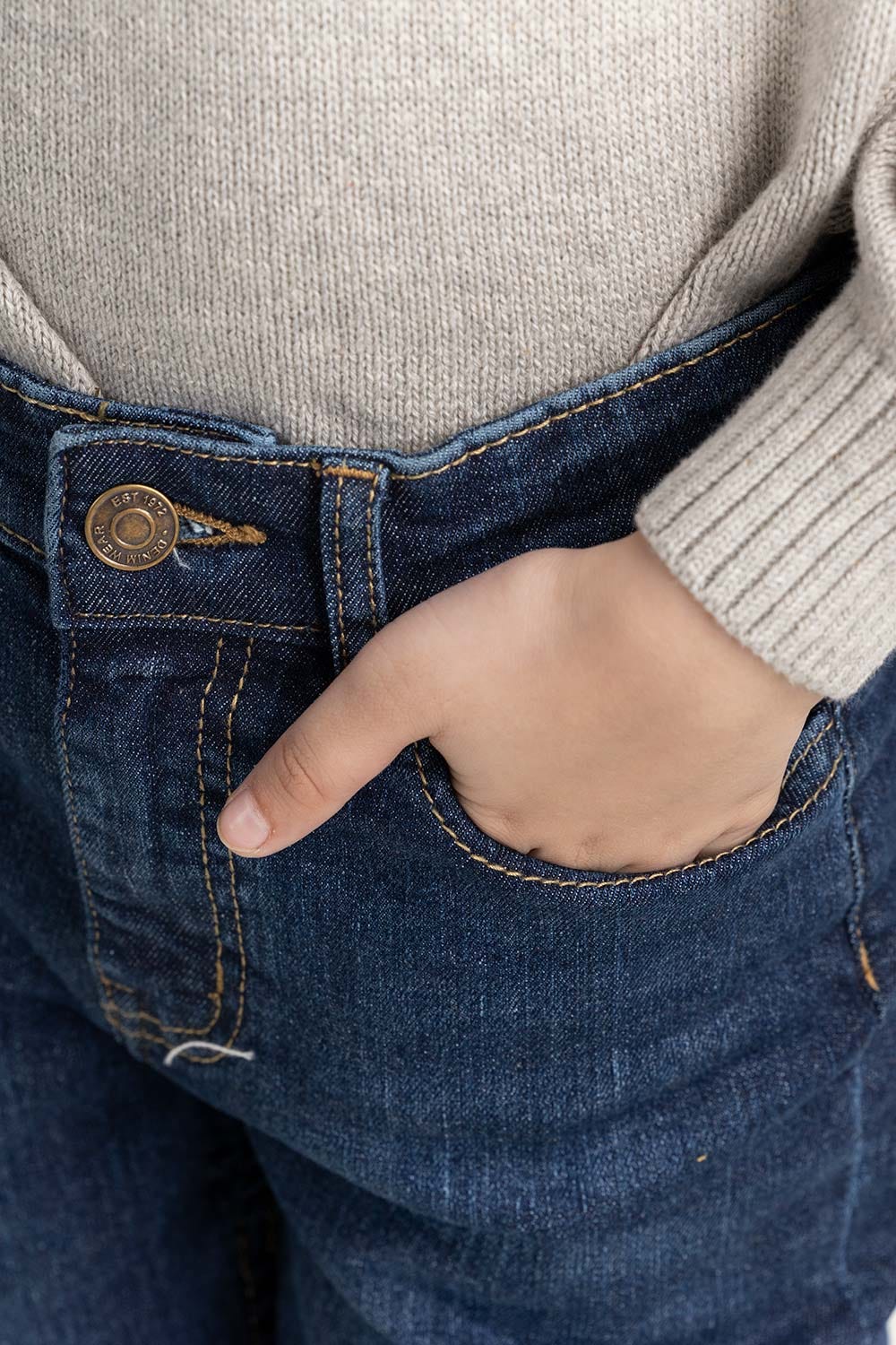 Junior Boy Blue Jeans With An Adjustable Inner Waistband 224-321-002