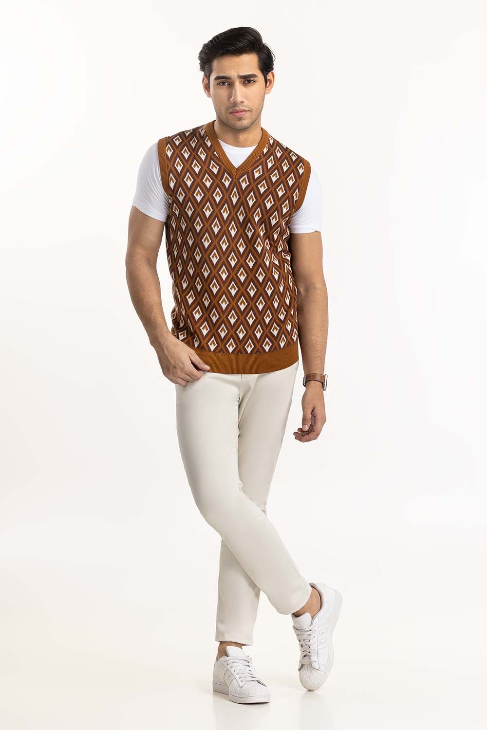 Brown Diamond Pattern Sleeveless Sweater SWT-FSLCD22-147