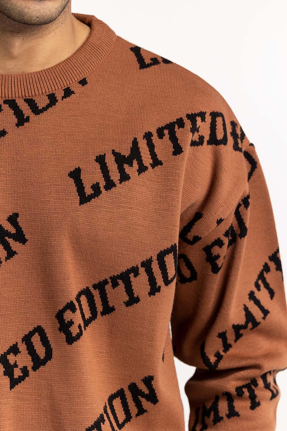 Brown Text Oversized Sweater SWT-FFSOS22-122