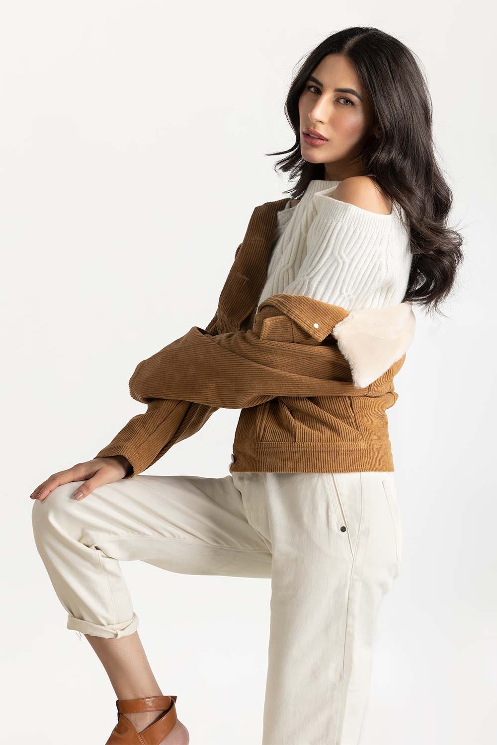 Brown Jacket With Fur Collar 8211