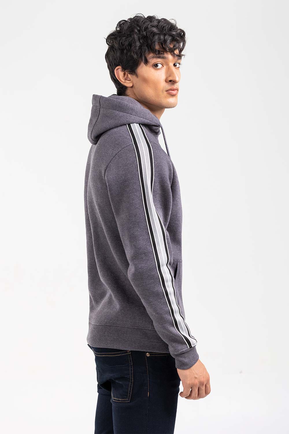 Charcoal Pullover Hoddie JKT-POH-D18-02