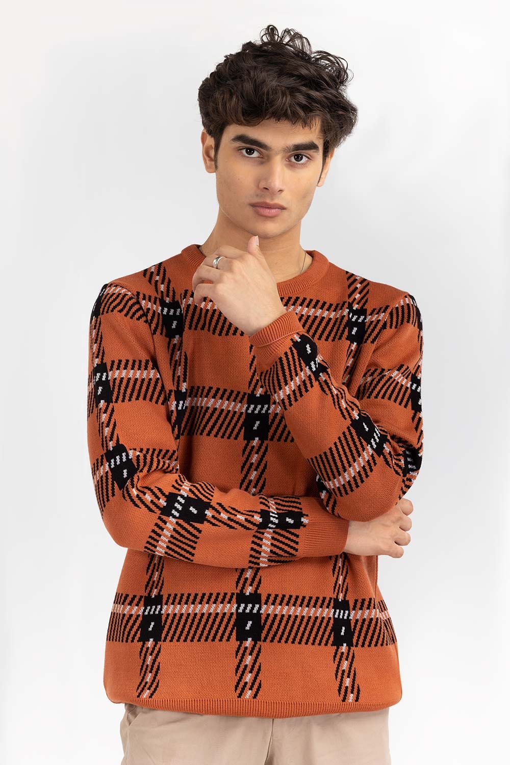 Cinnamon Checkered Crew Neck Sweater SWT-FFSCN22-115