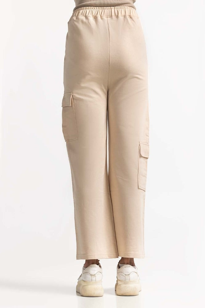 Cream Knit Bottom WM-TRKN-SS24-007