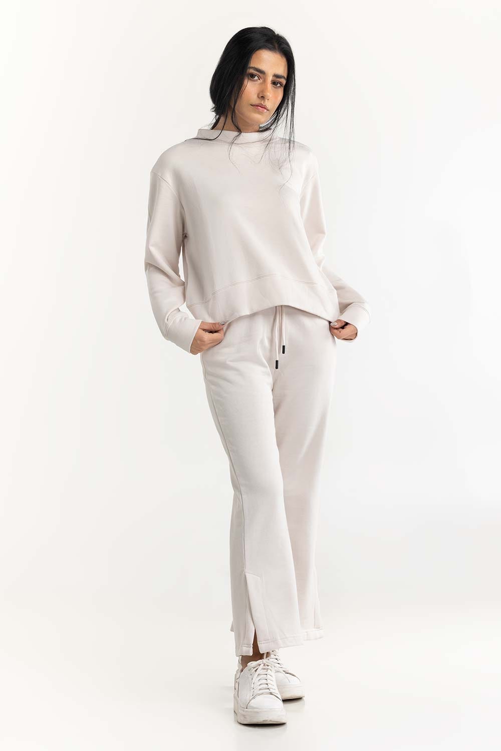 Cream Sweatshirt 224-212-099