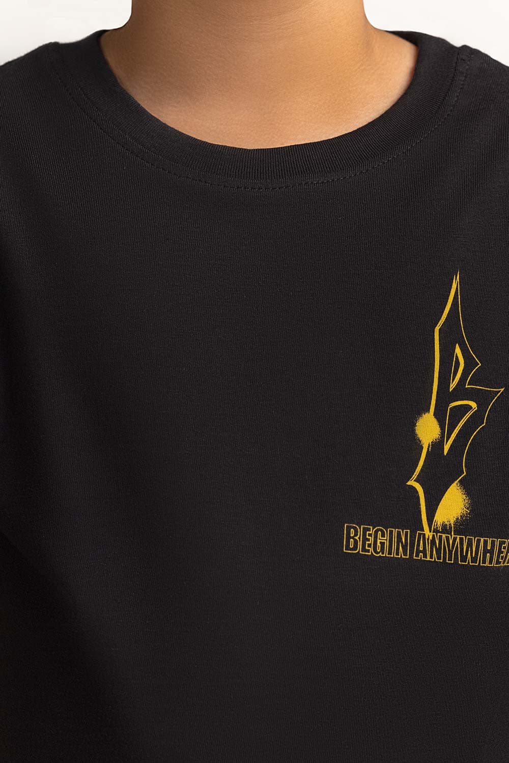 Crew Neck Graphic Tee JB-TS-SS24-022