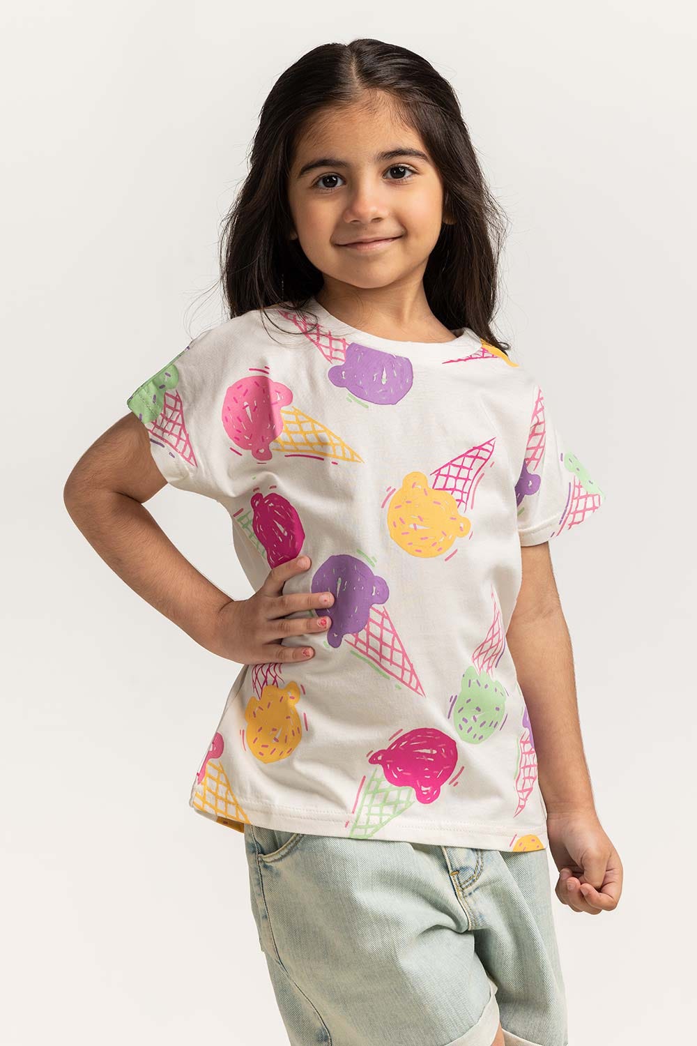 Crew Neck Graphic Tee TG-TS-SS24-021