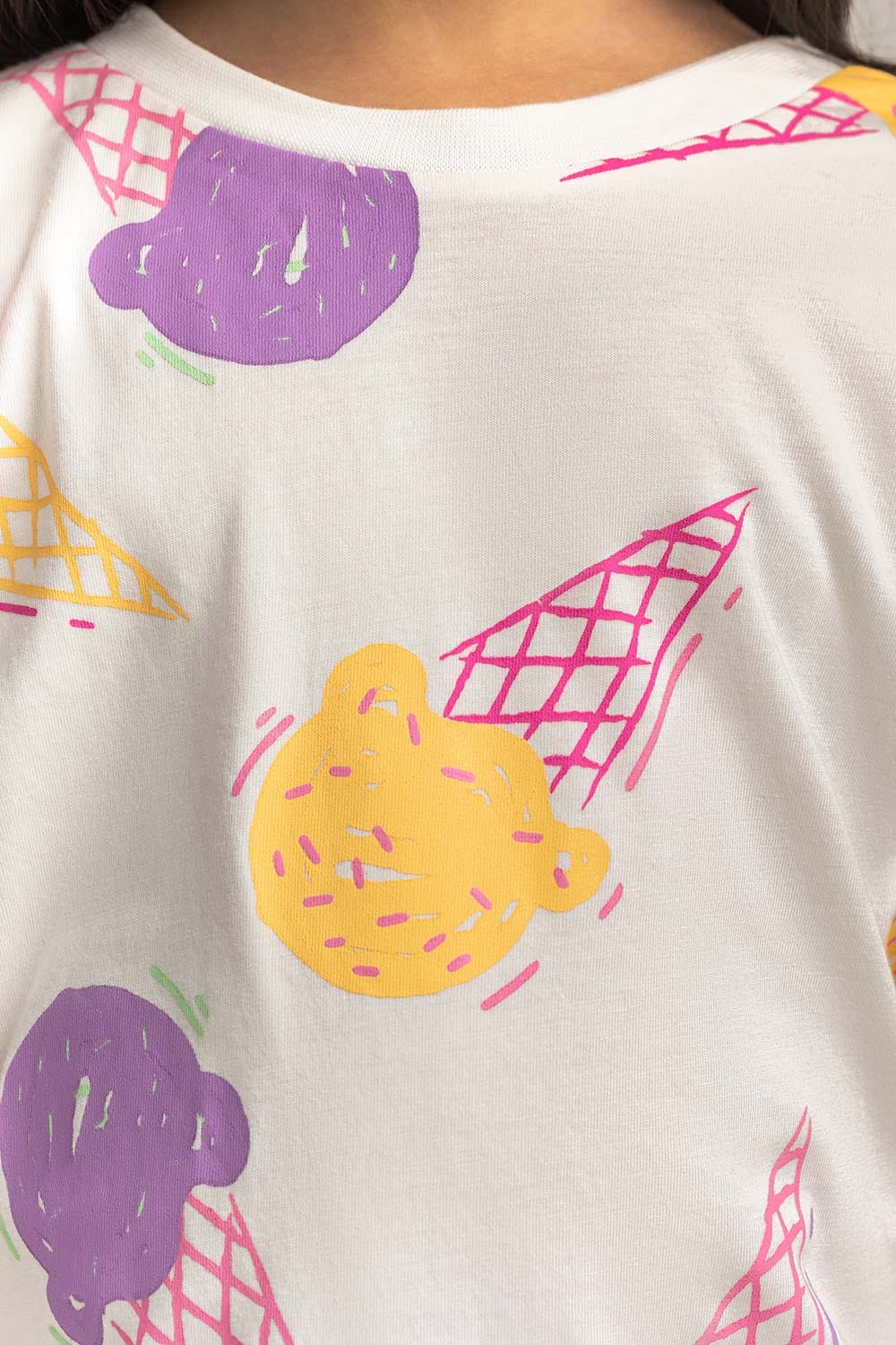 Crew Neck Graphic Tee TG-TS-SS24-021