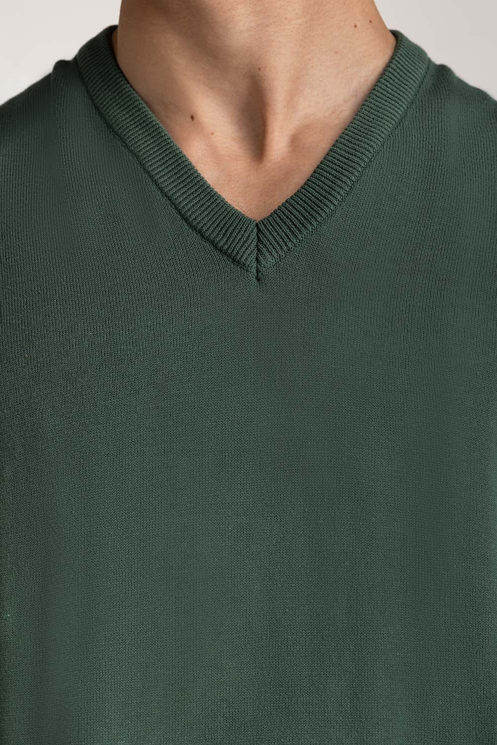 V-Neck Sweater MN-SWT-WS24-158