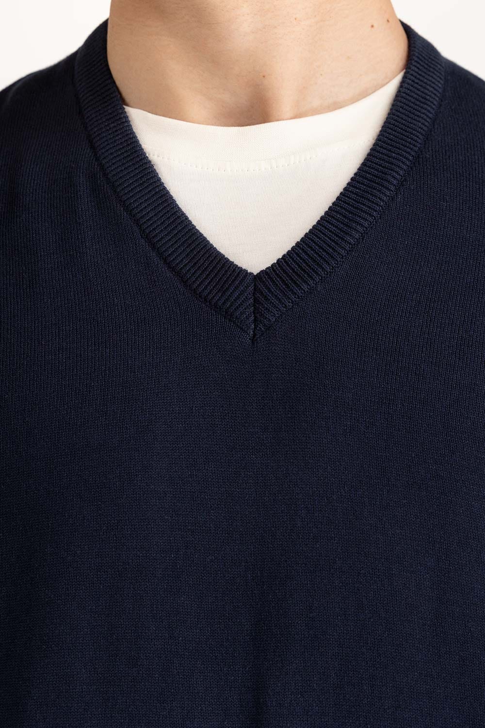 V-Neck Sweater MN-SWT-WS24-160