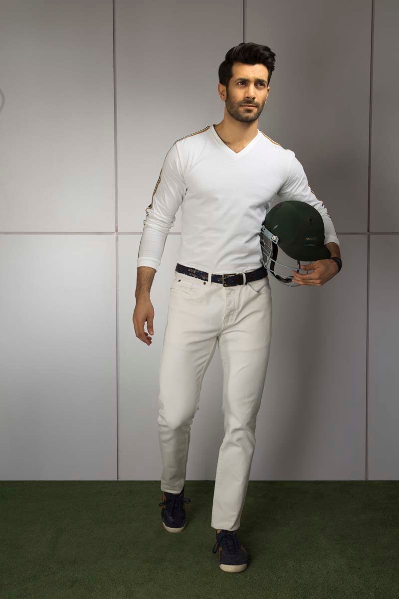 White Urban Graphic T-Shirt FS-JGP-URB-D12
