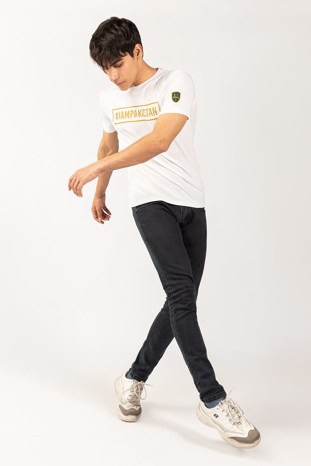 Graphic White T-shirt JGP-URB-D243-02