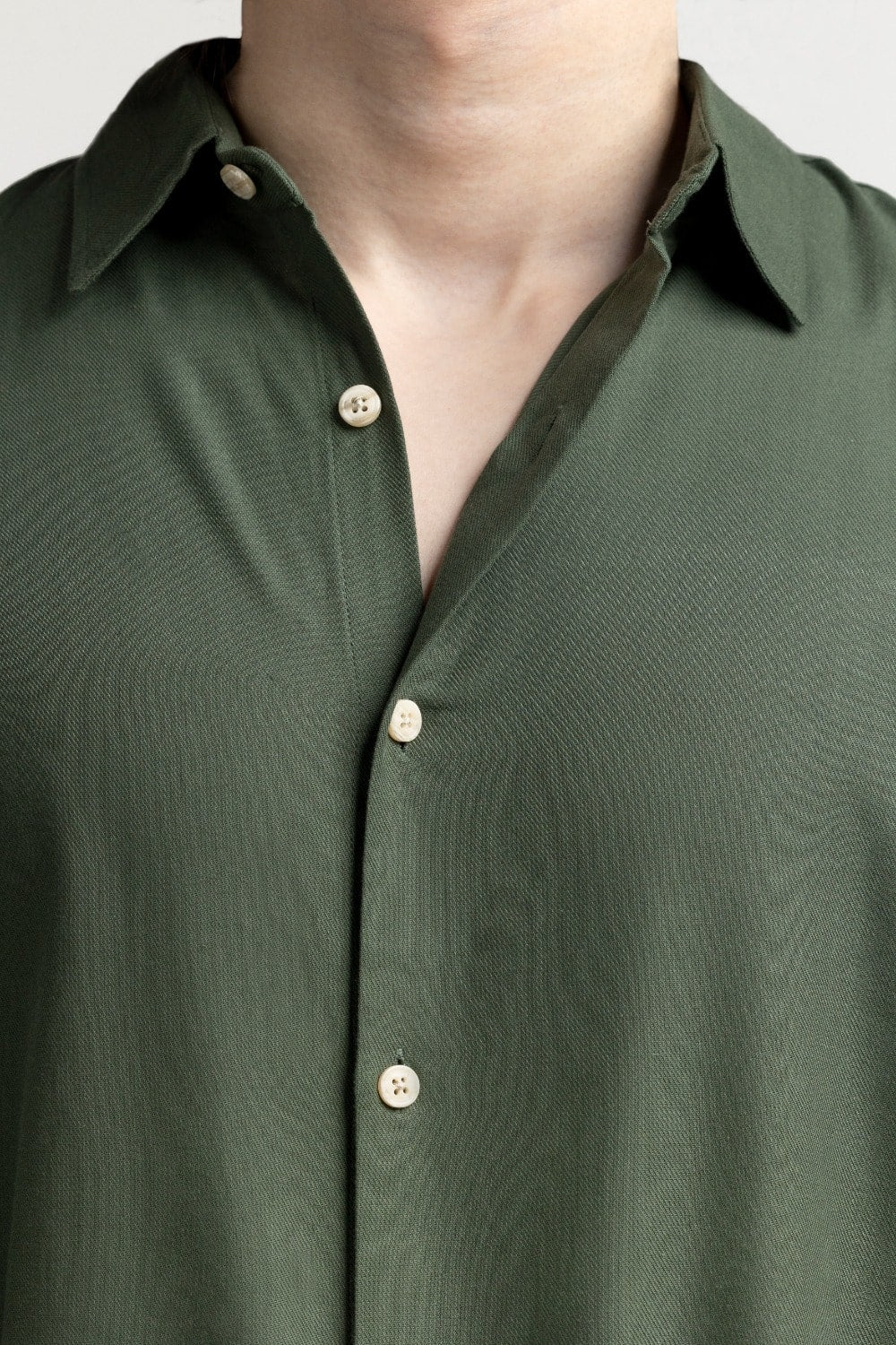 Green Solid Casual Shirt MN-CS-SS24-041