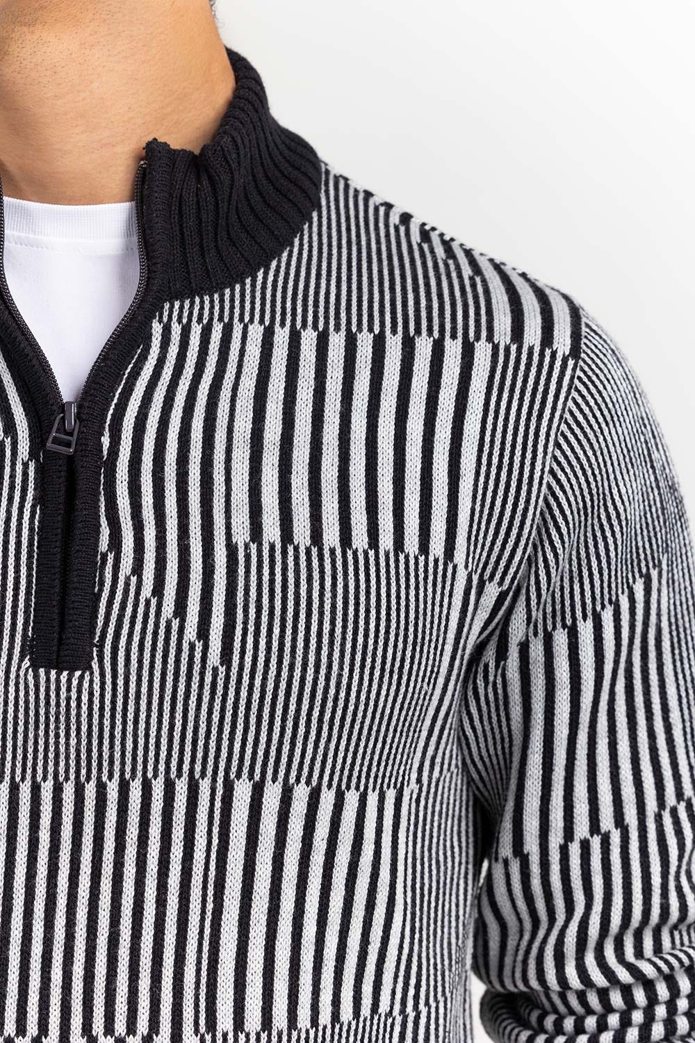 Grey Textured Mock Neck Half Zip Sweater SWT-FFSMNZ22-217