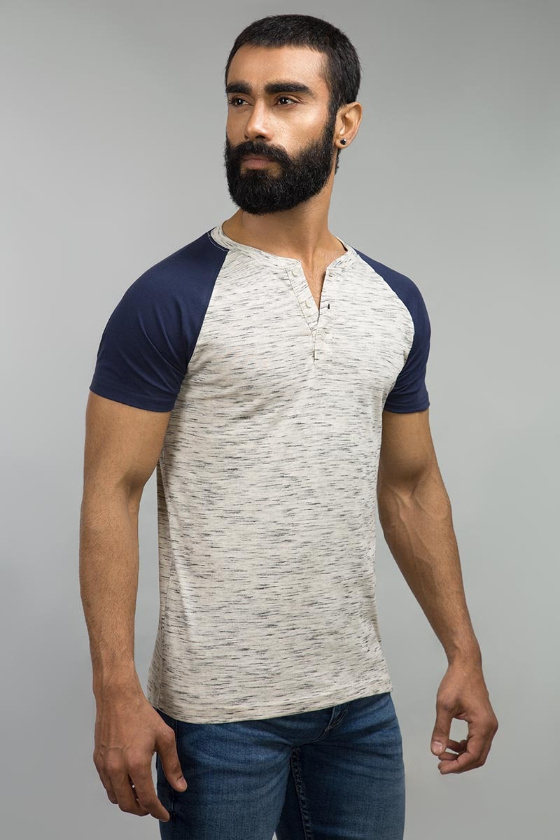 Off White Basic Henley Tee HS-HEN-SIG-D05-01