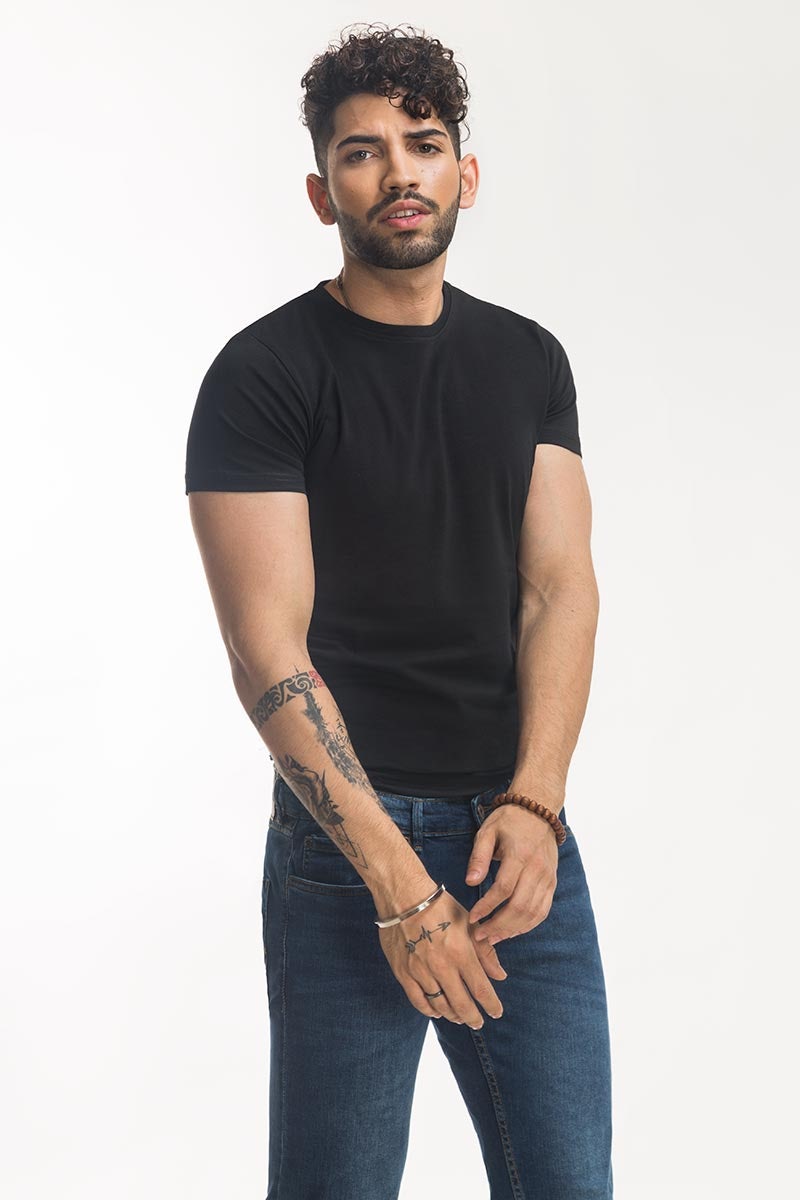 Black Basic Tee JCN-SIG-D31