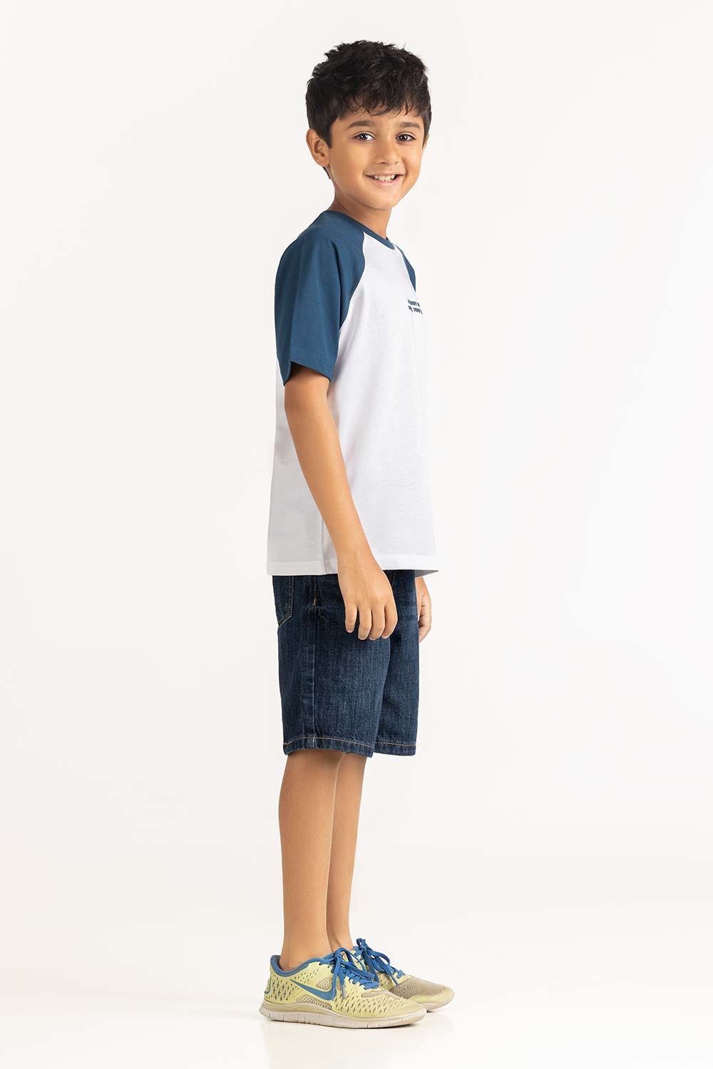 Junior Boy Multi T-Shirt 231-313-031