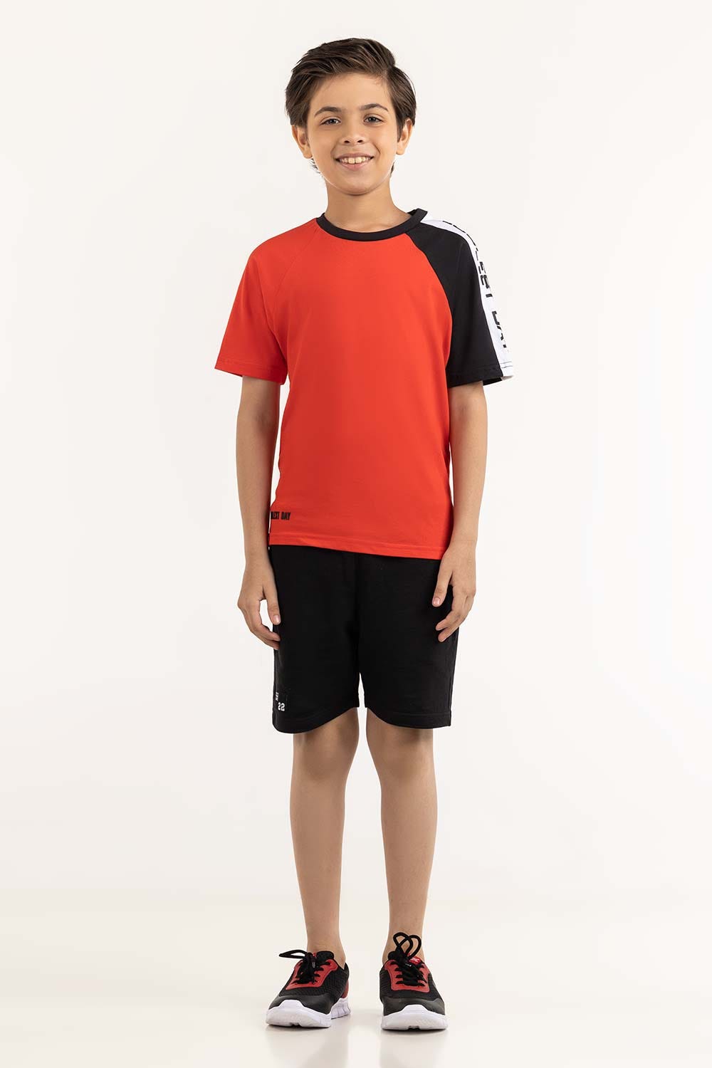 Junior Boy Poppy Red T-Shirt 231-313-035
