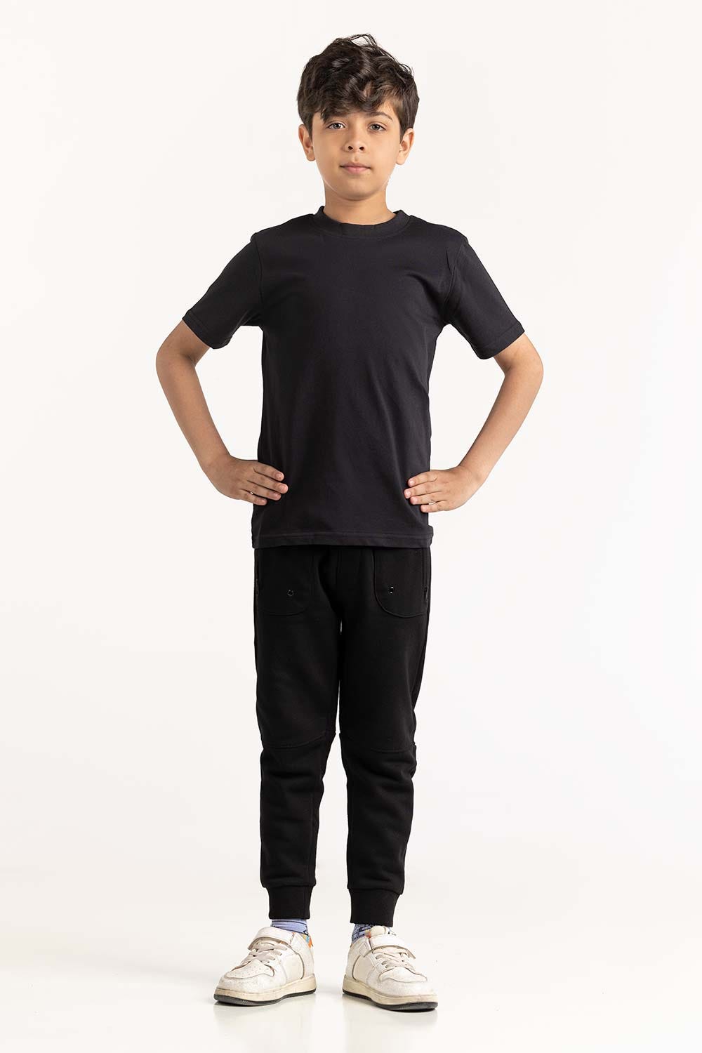 Junior Boy Black T-Shirt 231-313-001 A