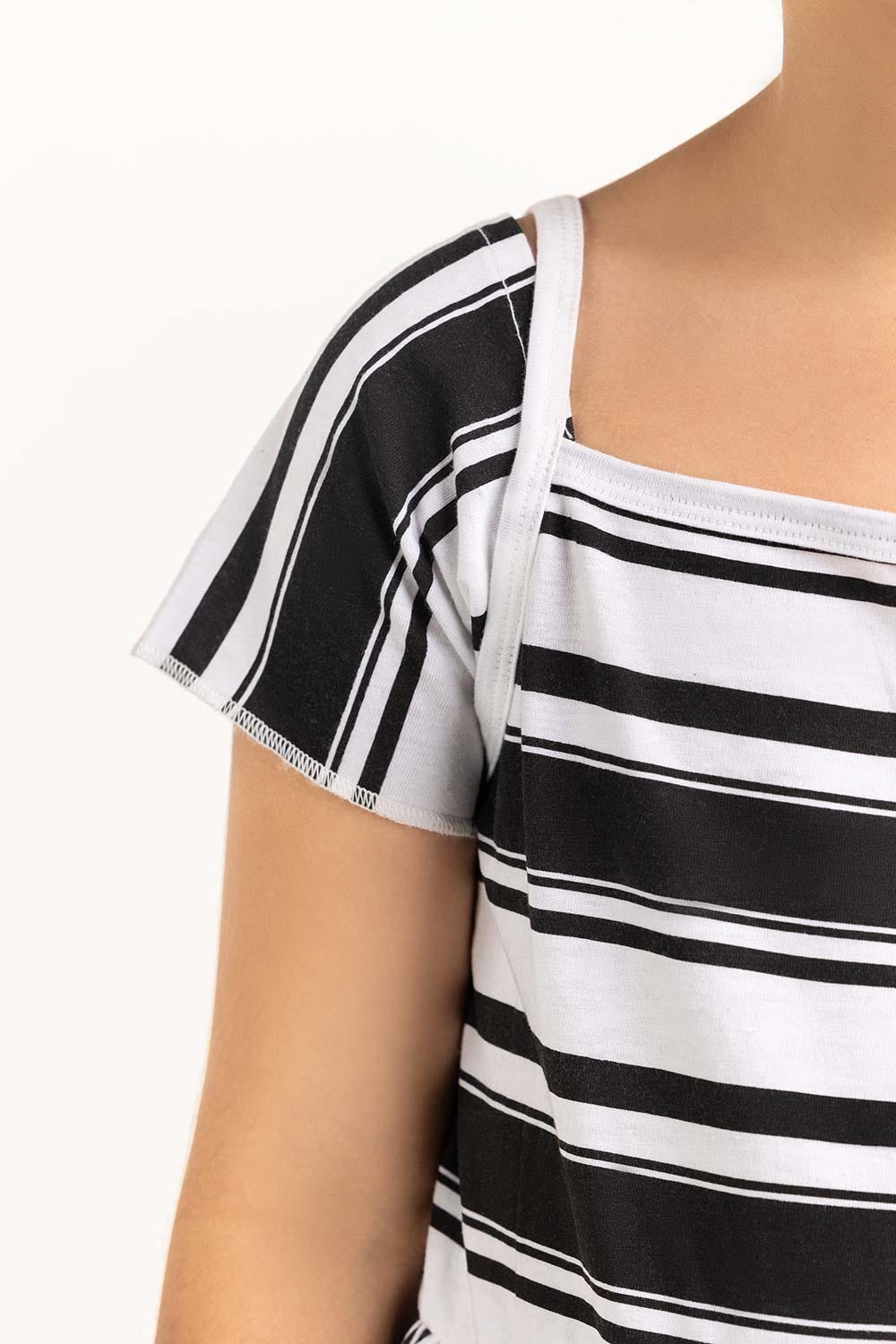 Junior Girl White And Black Dress 231-414-001