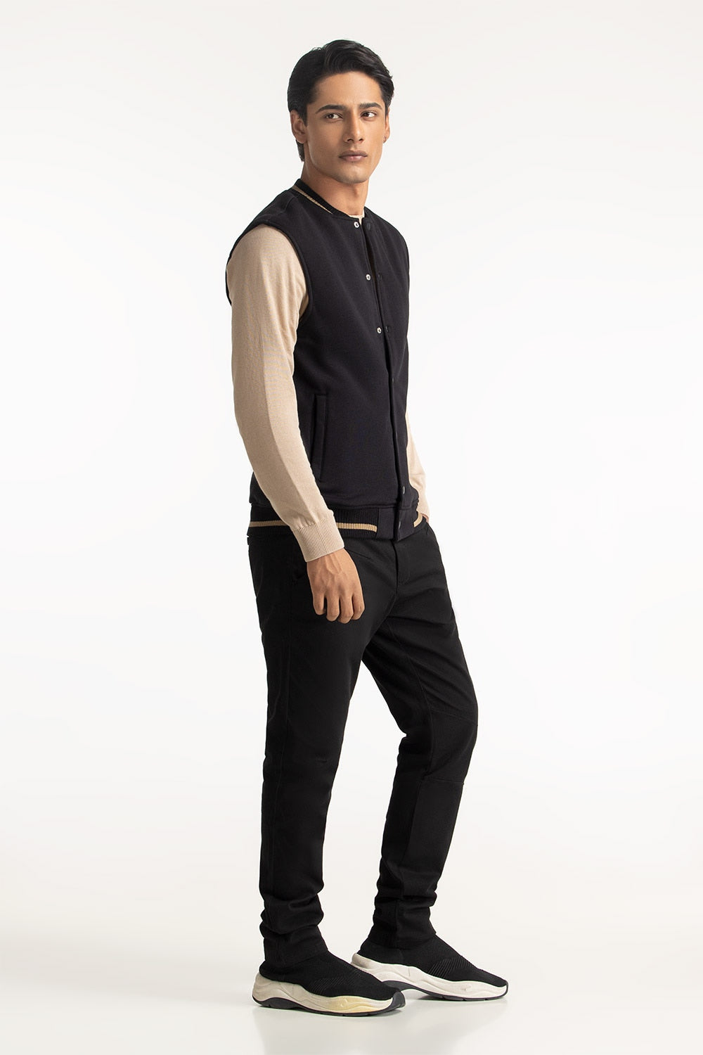 Knitted Vest MN-KNV-WS24-555