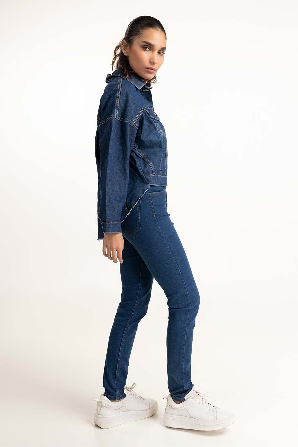 Loose Fit Denim Jacket 224-210-011