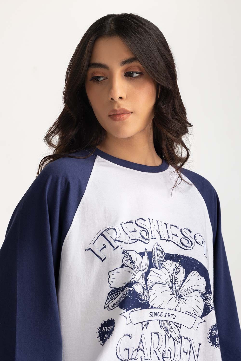 Loose Fit Graphic Tee WM-KTP-WS24-025